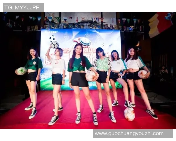 11个足球宝贝的精彩瞬间与背后的故事揭秘 11个足球宝贝的精彩瞬间与背后的故事揭秘